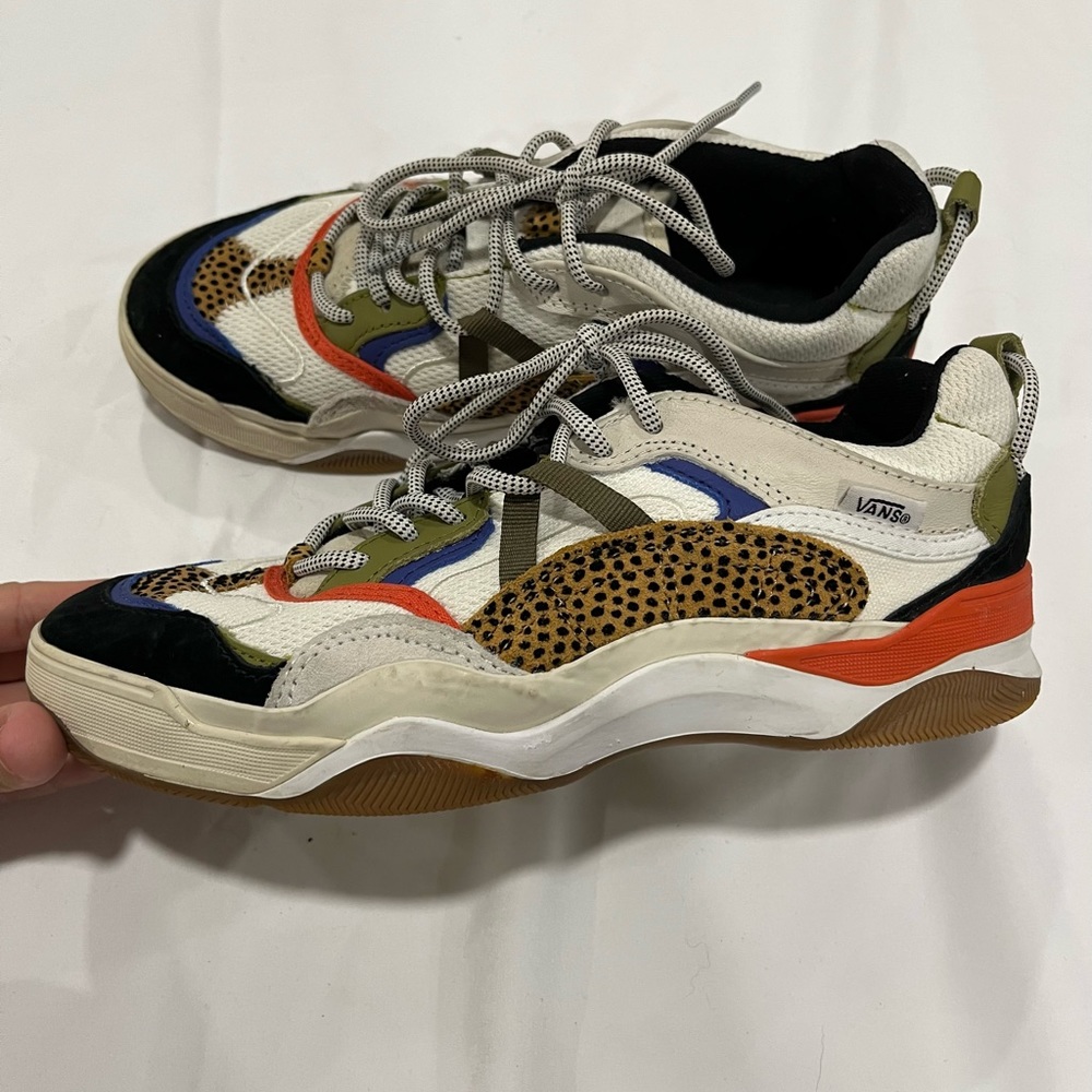 Vans super cool sneakers